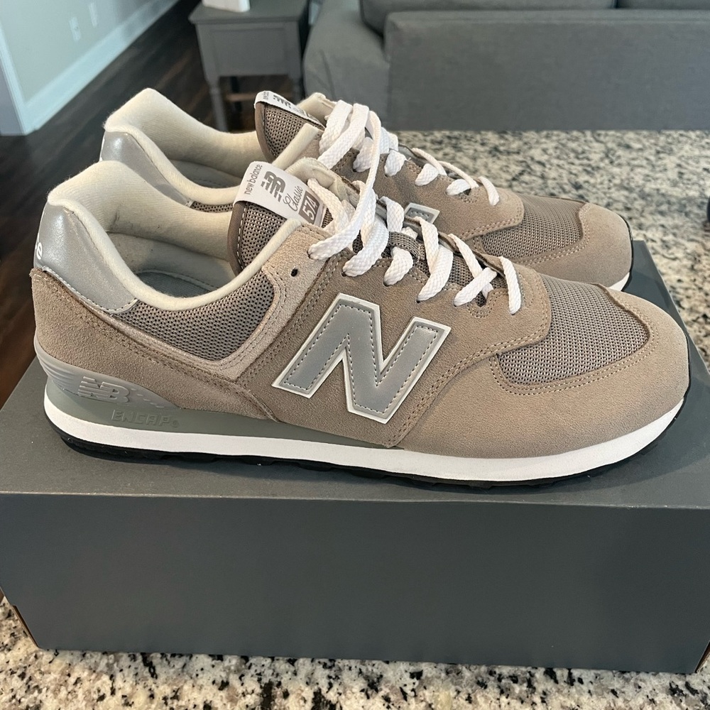 Men’s New Balance 574